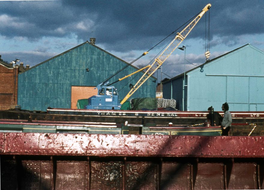 Narrowboat and barge, Brentford Dock