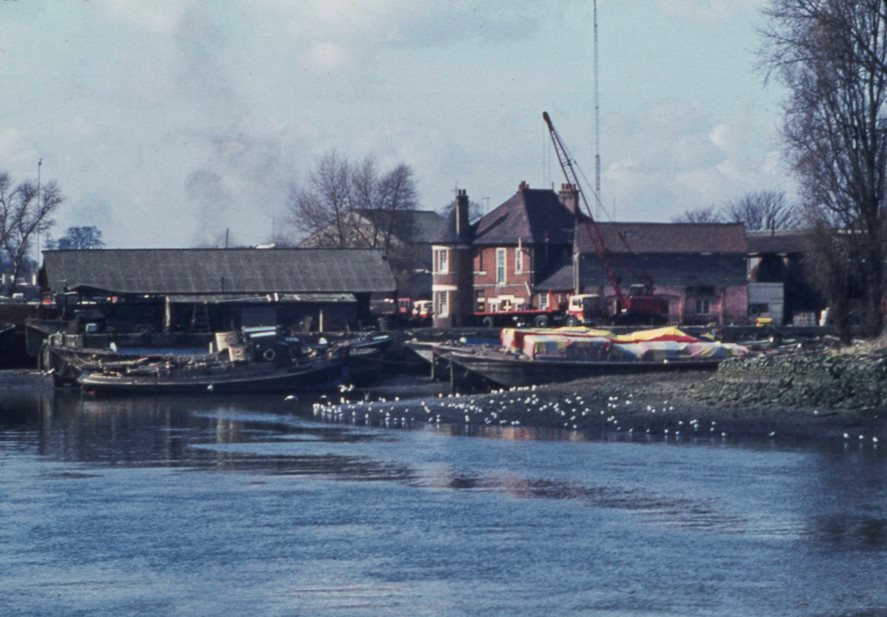 Ferry Hotel and Goat Wharf