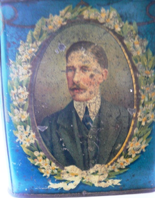 Portrait of gentleman on tin