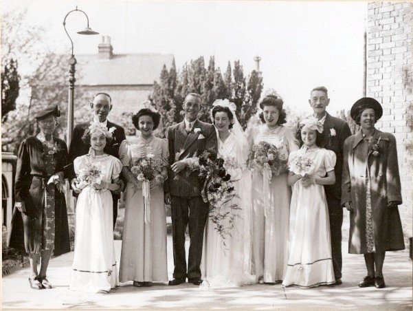 Wedding group, sunny day